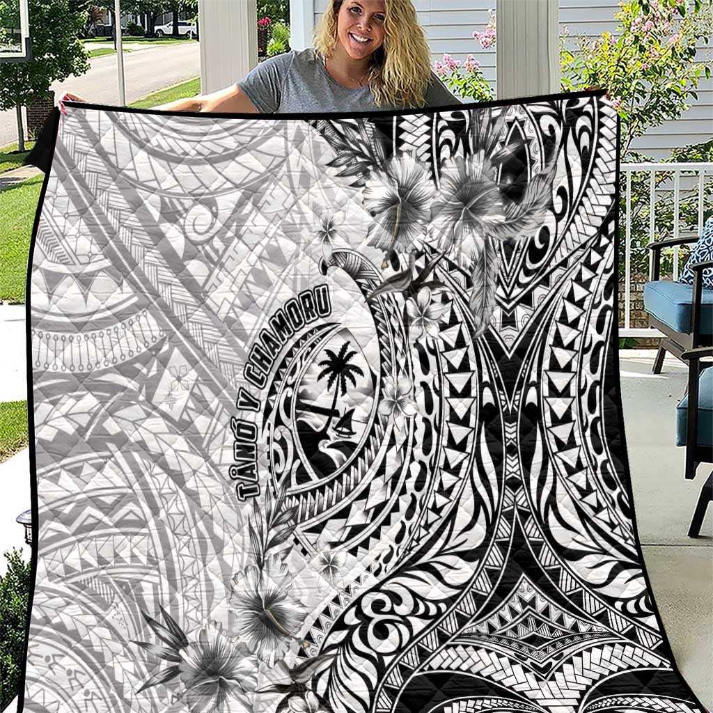Guam-Land of the Chamorro Quilt Polynesian Tattoo Style Hibiscus and Plumeria Art LT03 Black - Polynesian Pride