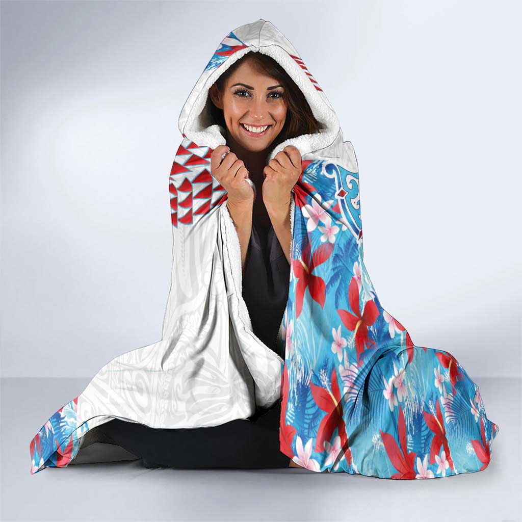 Hawaiian Tribal Manta Ray Hooded Blanket Kakau Tattoo and Flowers Surfing Waves Pattern Ocean Color LT03 - Polynesian Pride