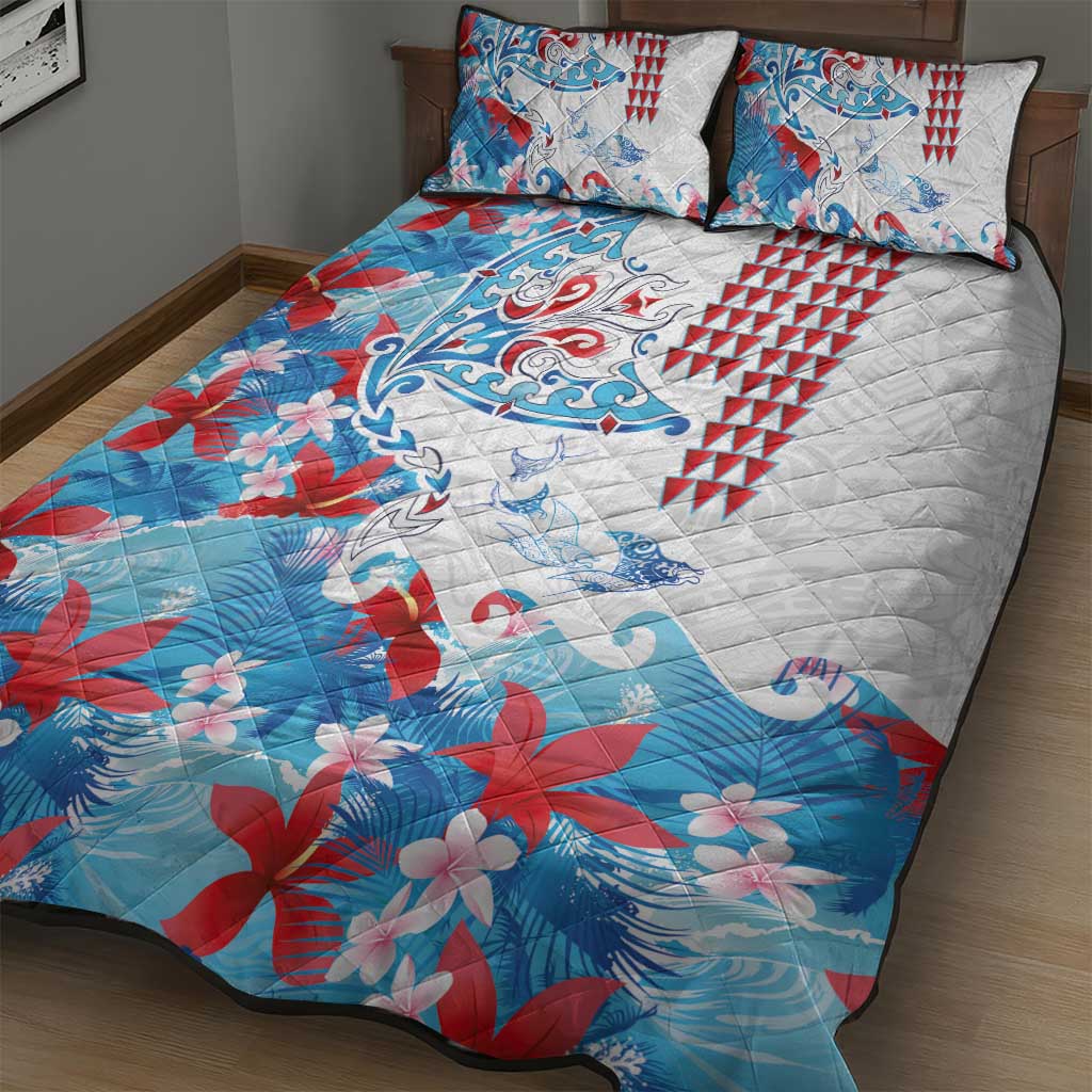Hawaiian Tribal Manta Ray Quilt Bed Set Kakau Tattoo and Flowers Surfing Waves Pattern Ocean Color LT03 - Polynesian Pride