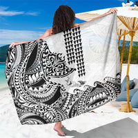 Hawaiian Tribal Manta Ray Sarong Kakau Tattoo and Polynesian Art Motif Pattern LT03 One Size 44 x 66 inches Multicolor - Polynesian Pride
