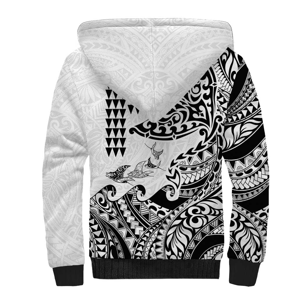 Hawaiian Tribal Manta Ray Sherpa Hoodie Kakau Tattoo and Polynesian Art Motif Pattern LT03 - Polynesian Pride