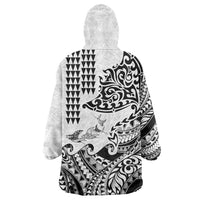Hawaiian Tribal Manta Ray Wearable Blanket Hoodie Kakau Tattoo and Polynesian Art Motif Pattern LT03 - Polynesian Pride