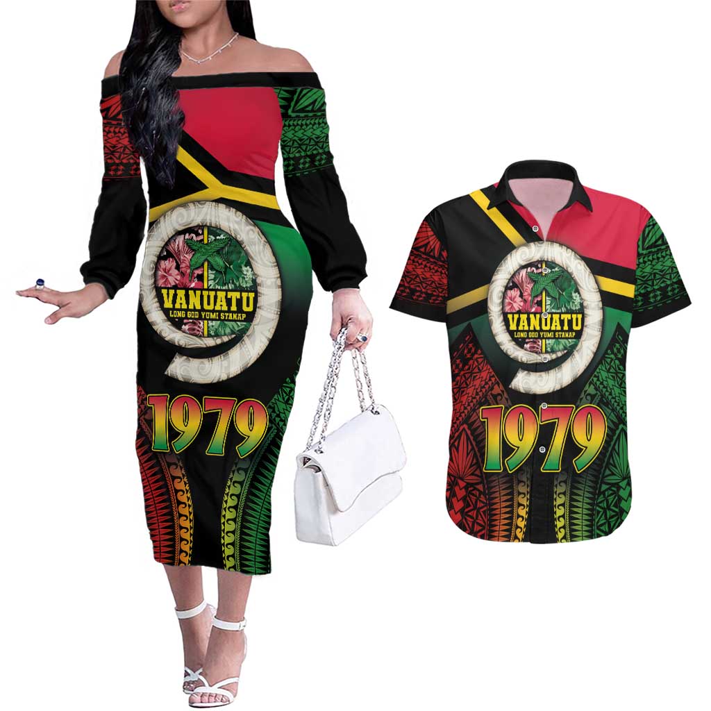 Vanuatu Constitution Day Couples Matching Off The Shoulder Long Sleeve Dress and Hawaiian Shirt Polynesian Tattoo and Pig Tusk Since 1979 LT03 Black - Polynesian Pride