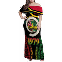 Vanuatu Constitution Day Family Matching Off Shoulder Maxi Dress and Hawaiian Shirt Polynesian Tattoo and Pig Tusk Since 1979 LT03 Mom's Dress Black - Polynesian Pride