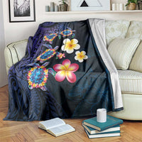Hawaiian Turtles and Plumeria Blanket Polynesian Art Tribal Tattoo Dark Aqua Color LT03 Blue - Polynesian Pride