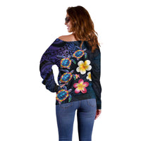 Hawaiian Turtles and Plumeria Off Shoulder Sweater Polynesian Art Tribal Tattoo Dark Aqua Color LT03 - Polynesian Pride