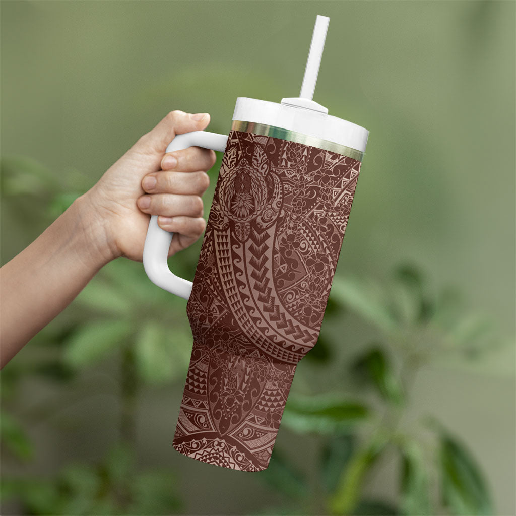 Hawaiian Turtles and Leis Tumbler With Handle Tribal Kakau Pattern Mocha Mousse Color