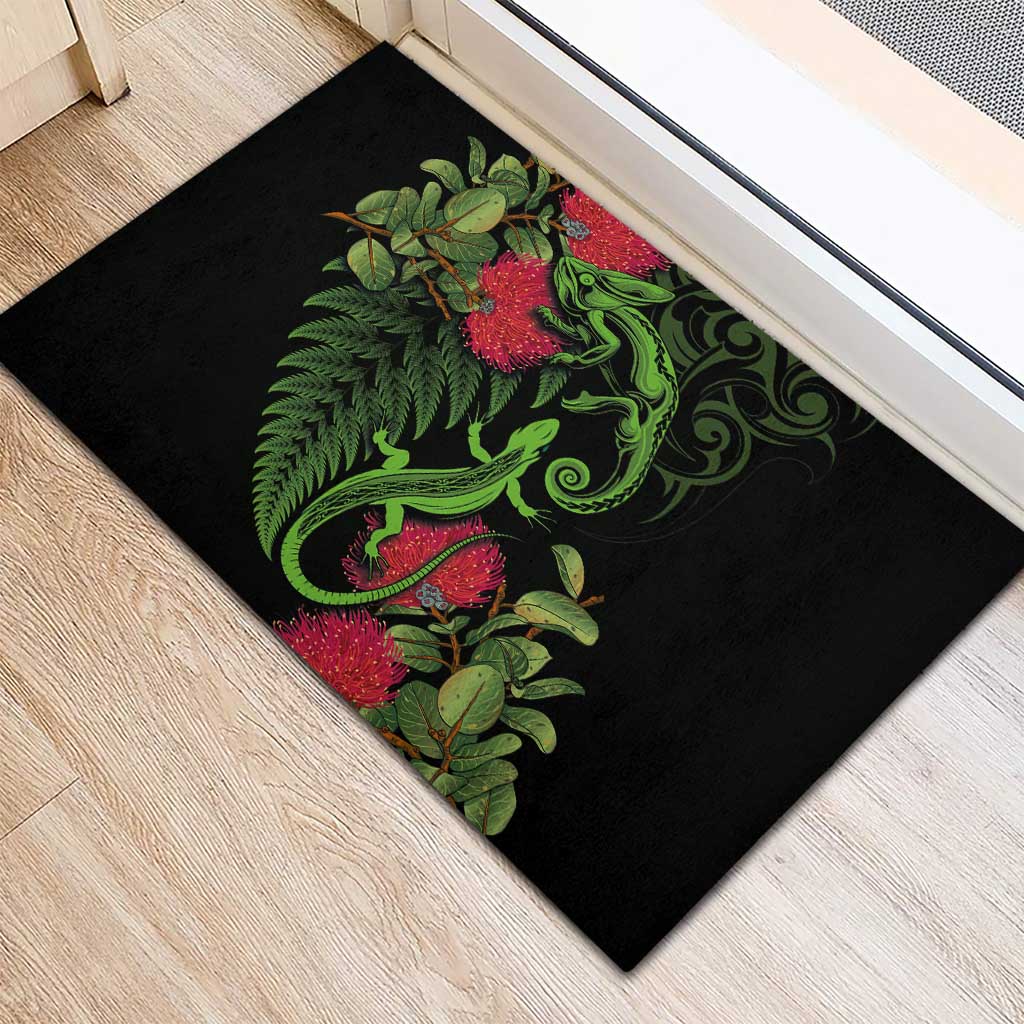 New Zealand Chameleon and Gecko Rubber Doormat Maori Silver Fern and Pohutukawa Decoration LT03 - Polynesian Pride