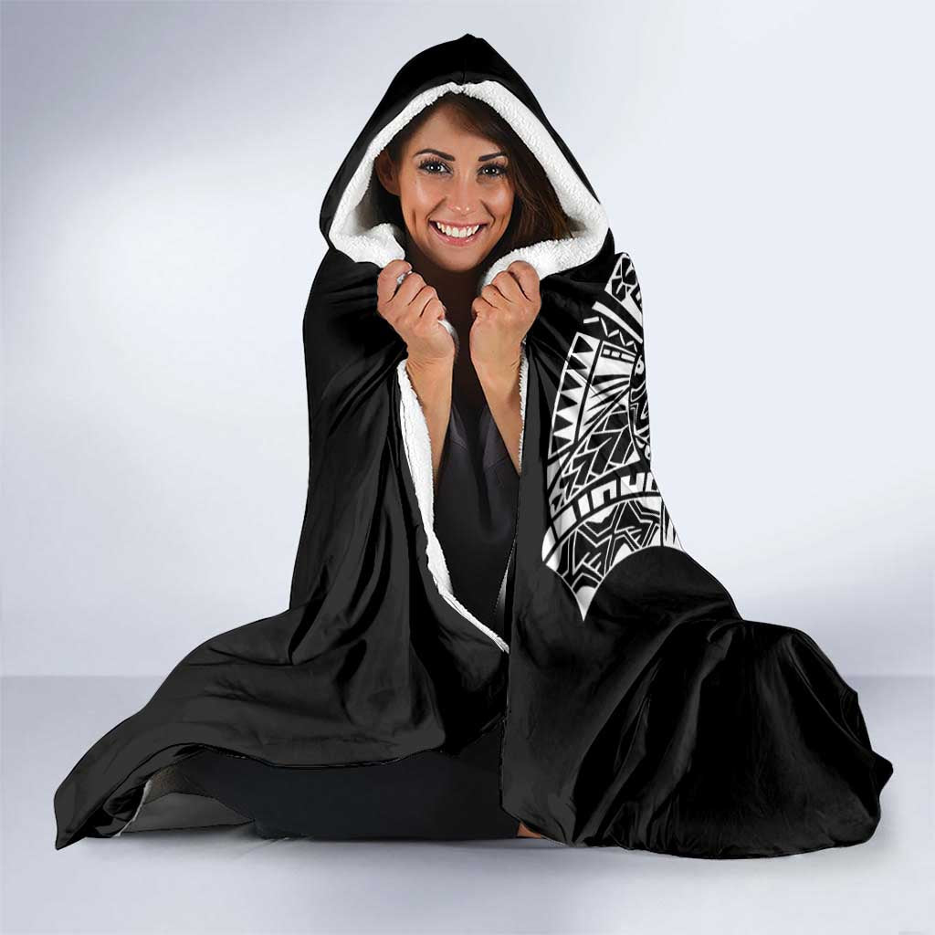 Personalised New Zealand Maori Art Tattoo and Silver Fern Hooded Blanket LT03 - Polynesian Pride