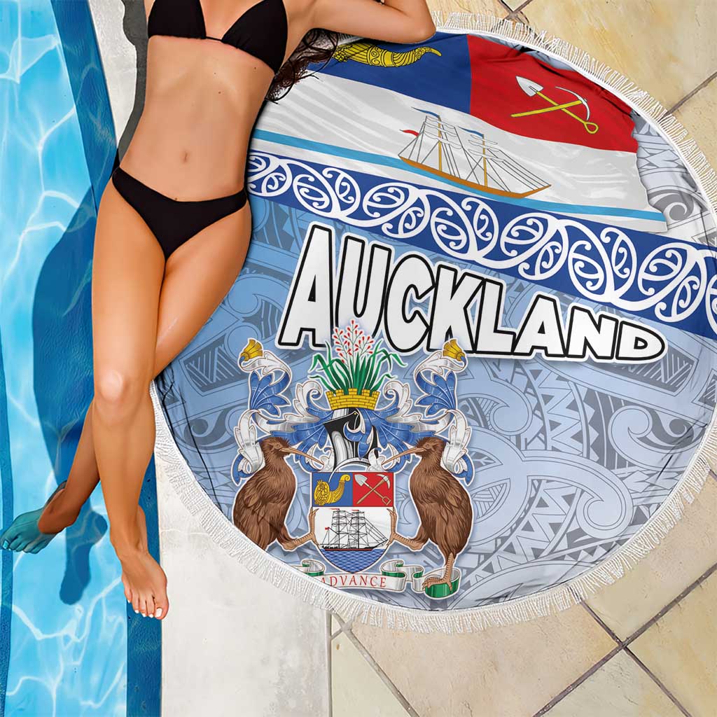 New Zealand Auckland Beach Blanket Auckland's Flag and Coat of Arms - Koru Art Maori Pattern LT03 - Polynesian Pride