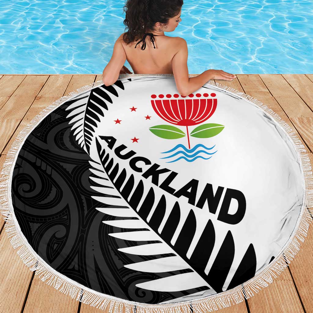 New Zealand Auckland Beach Blanket Auckland's Emblem and Silver Ferns - Maori Art Tattoo LT03 - Polynesian Pride
