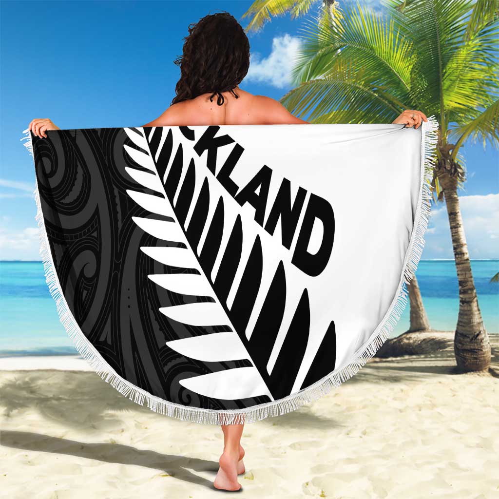 New Zealand Auckland Beach Blanket Auckland's Emblem and Silver Ferns - Maori Art Tattoo LT03 - Polynesian Pride