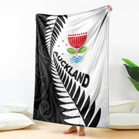 New Zealand Auckland Blanket Auckland's Emblem and Silver Ferns - Maori Art Tattoo LT03 - Polynesian Pride