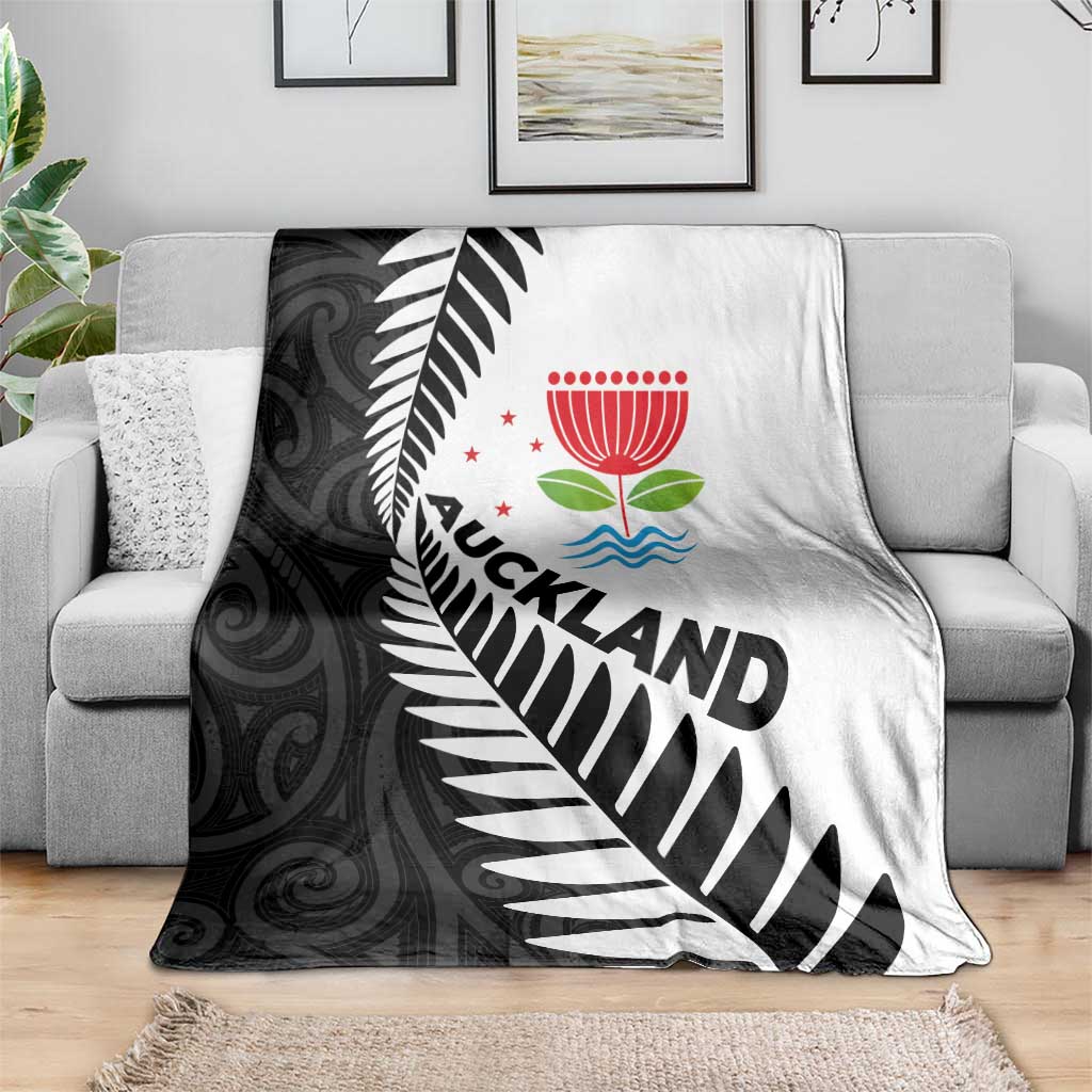 New Zealand Auckland Blanket Auckland's Emblem and Silver Ferns - Maori Art Tattoo LT03 - Polynesian Pride