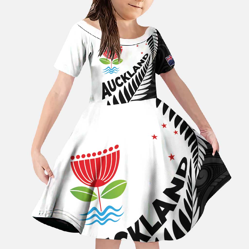 New Zealand Auckland Family Matching Short Sleeve Bodycon Dress and Hawaiian Shirt Auckland's Emblem and Silver Ferns - Maori Art Tattoo LT03 Daughter's Dress Light Blue - Polynesian Pride
