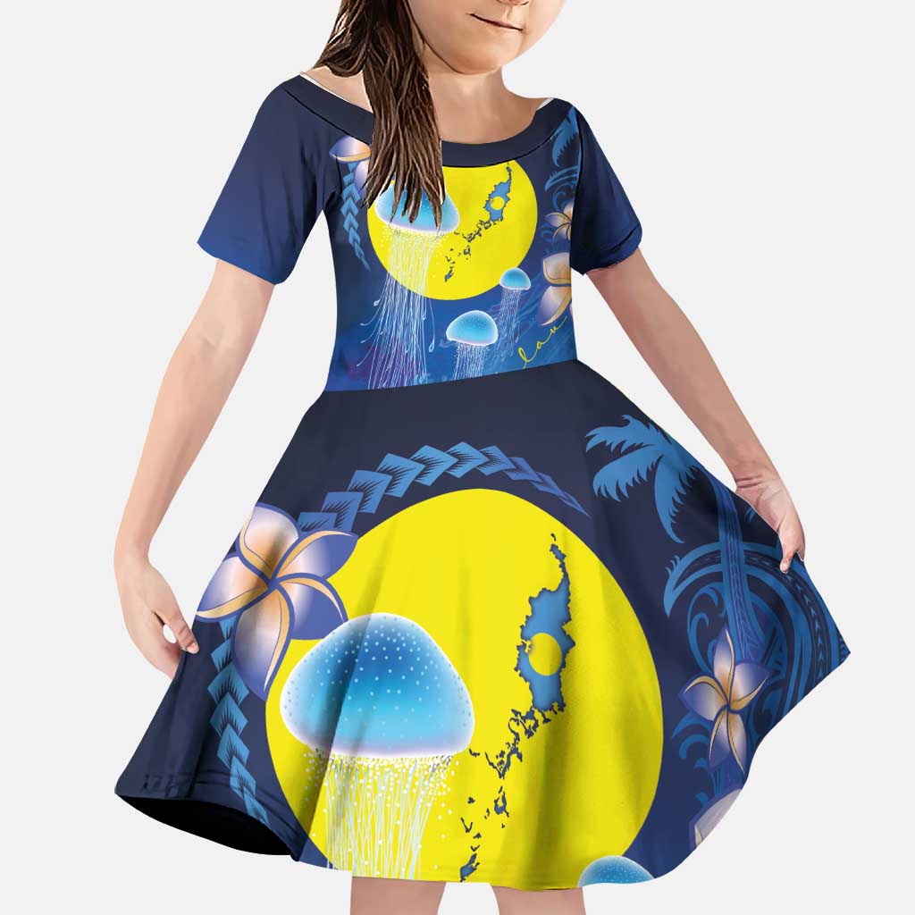 Palau Jellyfish Family Matching Off Shoulder Maxi Dress and Hawaiian Shirt Ocean Heritage Tropical Plants LT03 Daughter's Dress Blue - Polynesian Pride