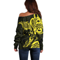 Hawaiian Manta Rays Off Shoulder Sweater Tribal Hibiscus Polynesian Tattoos Yellow Color LT03 - Polynesian Pride