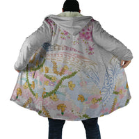 Hawaiian and Japanese Culture Together Cloak Tribal Motifs with Lei and Japanese Sakura Pattern LT03 - Polynesian Pride