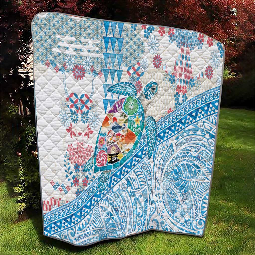 Hawaiian and Japanese Culture Together Quilt Tropical Honu with Japanese Elements Blue Color