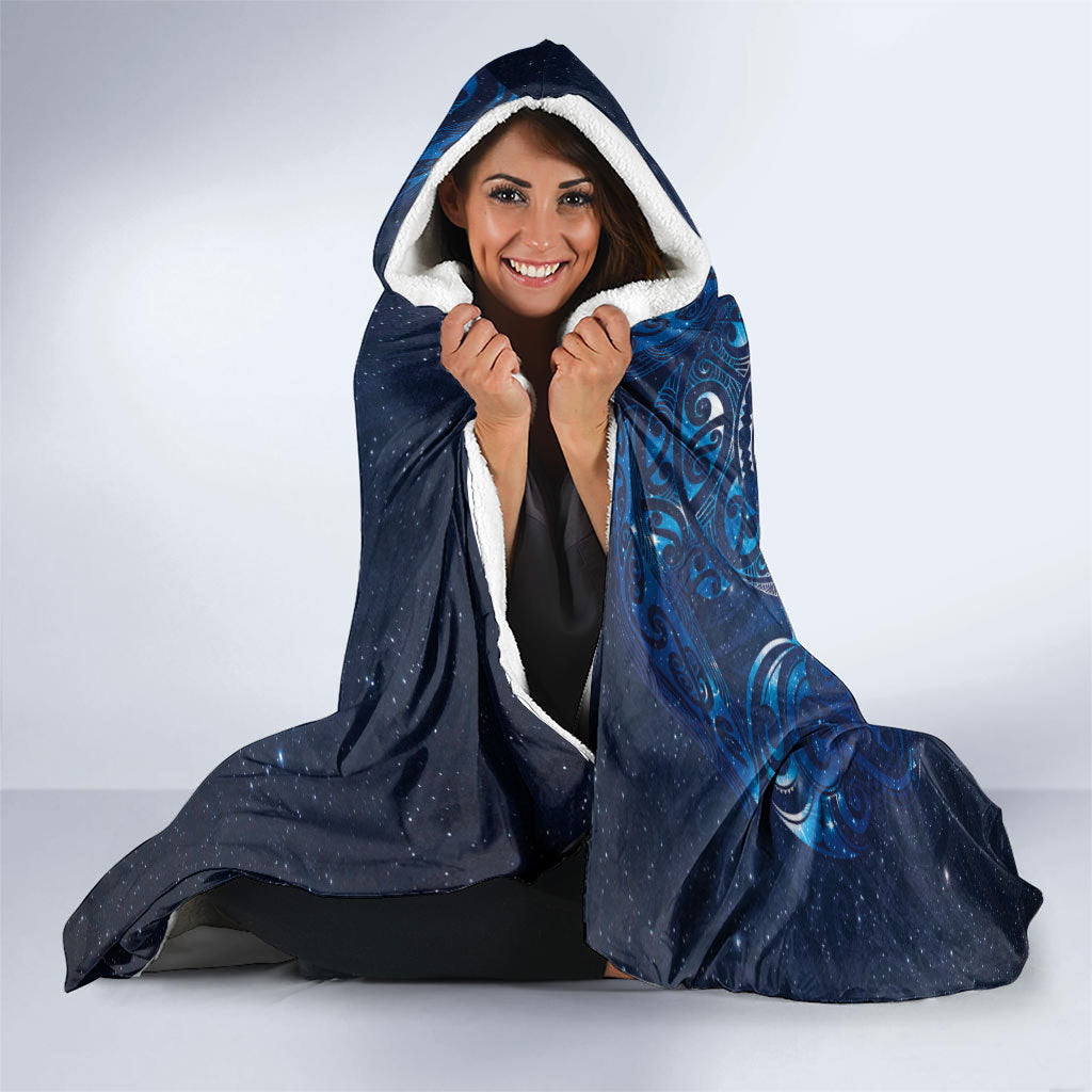 Aotearoa New Zealand New Year Hooded Blanket Tribal Koru Tattoo Blue Galaxy Maori Silver Fern LT03 - Polynesian Pride