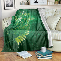 Aotearoa New Zealand New Year Blanket Tribal Koru Tattoo Green Galaxy Maori Silver Fern LT03 Green - Polynesian Pride