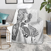 Aotearoa Moko Tribal Tattoo Blanket New Zealand Maori Penguin and Fantail White Color LT03 - Polynesian Pride
