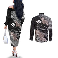 Aloha Hawaii Hibiscus and Plumeria Flowers Couples Matching Off The Shoulder Long Sleeve Dress and Long Sleeve Button Shirt Kanaka Maoli Tattoo Polynesian Pattern Gray Color