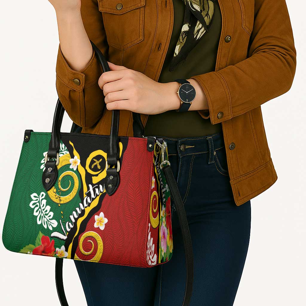 Melanesian Vanuatu Tribal Boar Tusk Leather Bag Tropical Plants and Namele Motifs - Polynesian Pride