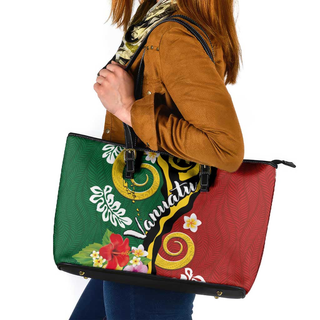 Melanesian Vanuatu Tribal Boar Tusk Leather Tote Bag Tropical Plants and Namele Motifs LT03 Green - Polynesian Pride