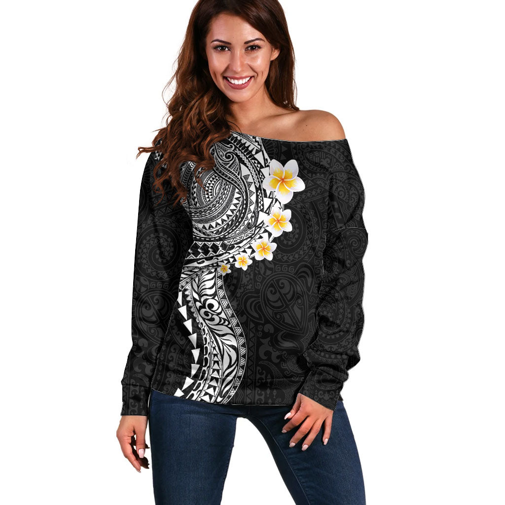 Hawaiian Tribal Tattoo and Plumeria Off Shoulder Sweater Polynesian Pattern Black Color