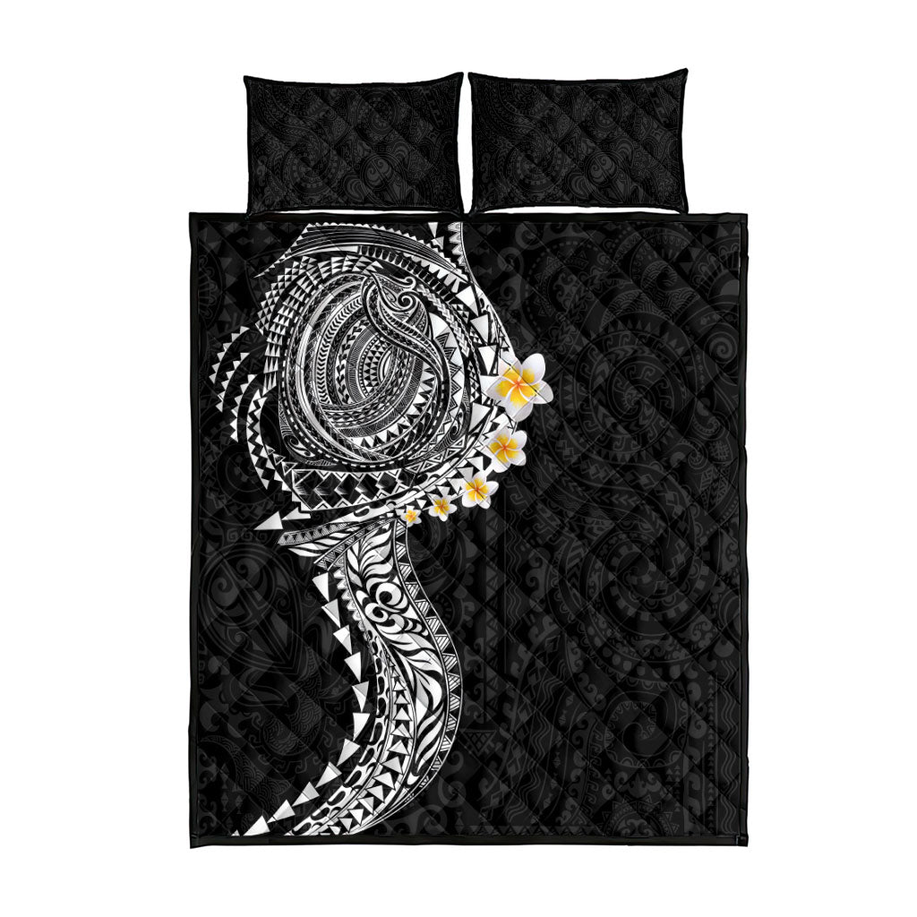 Hawaiian Tribal Tattoo and Plumeria Quilt Bed Set Polynesian Pattern Black Color