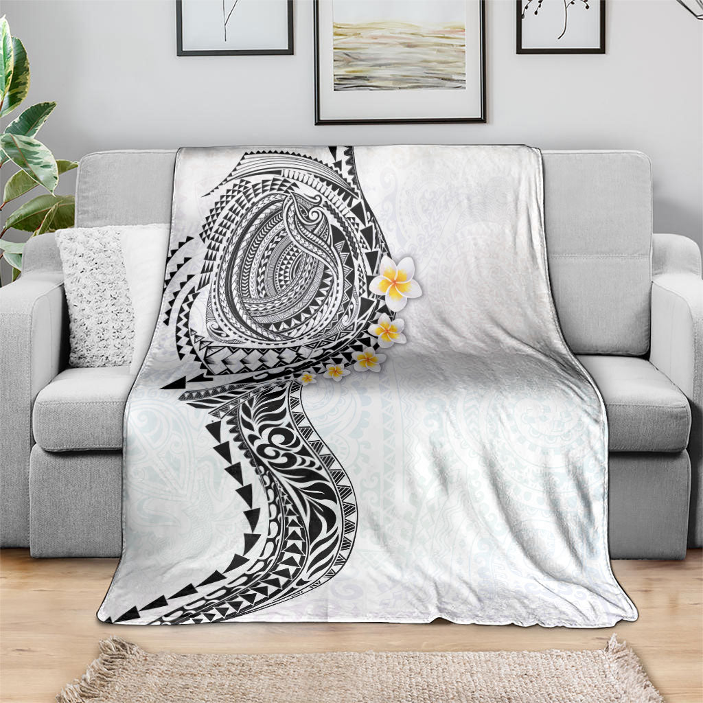 Hawaiian Tribal Tattoo and Plumeria Blanket Polynesian Pattern White Color