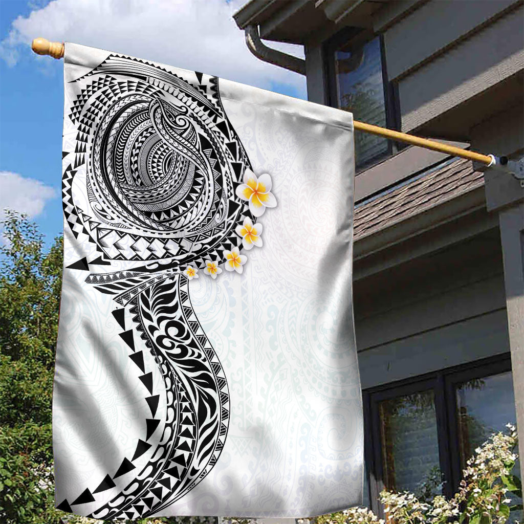 Hawaiian Tribal Tattoo and Plumeria Garden Flag Polynesian Pattern White Color