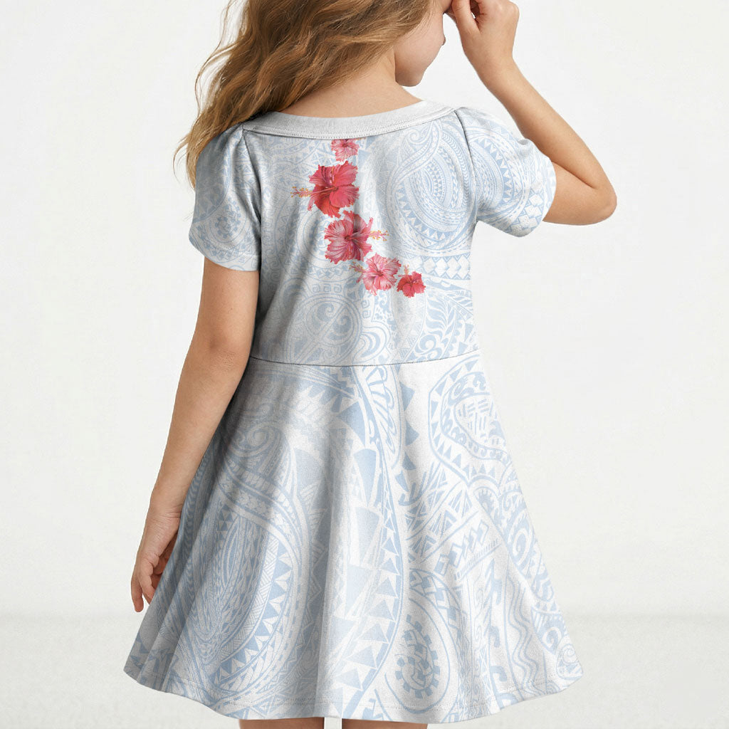 Hawaiian Tribal Tattoo and Hibiscus Kid Short Sleeve Dress Polynesian Pattern Airy White Blue Cloud