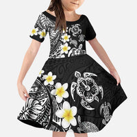 Hawaiian Plumeria Turtles Family Matching Puletasi and Hawaiian Shirt Polynesian Art Tattoo LT03 Daughter's Dress Black - Polynesian Pride