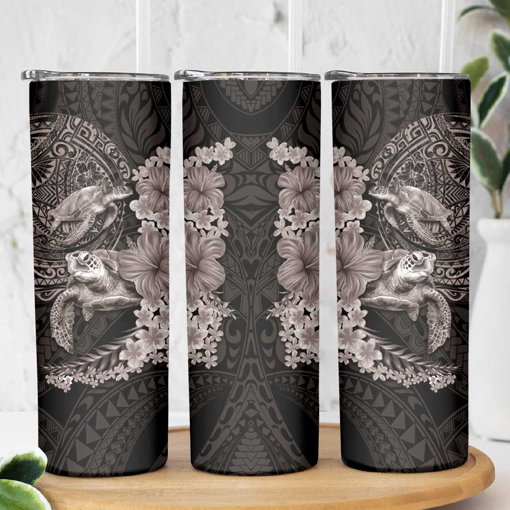 Hawaiian Plumeria and Hibiscus with Turtles Skinny Tumbler Polynesian Art Grayscale LT03 - Polynesian Pride