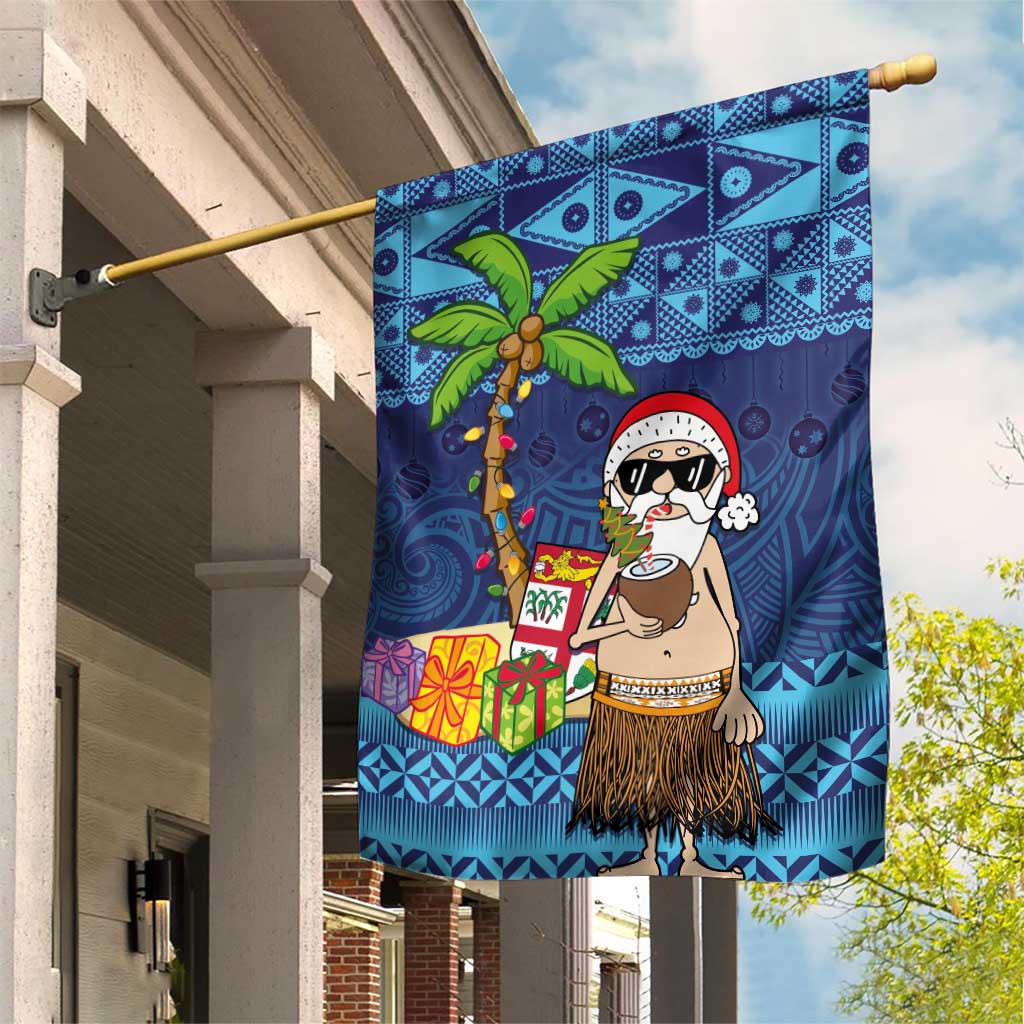 The Funny Santa Wears Sulu Christmas Garden Flag Fijian Christmas Palm Tree With Masi Art Tattoo LT03 House Flag Blue - Polynesian Pride