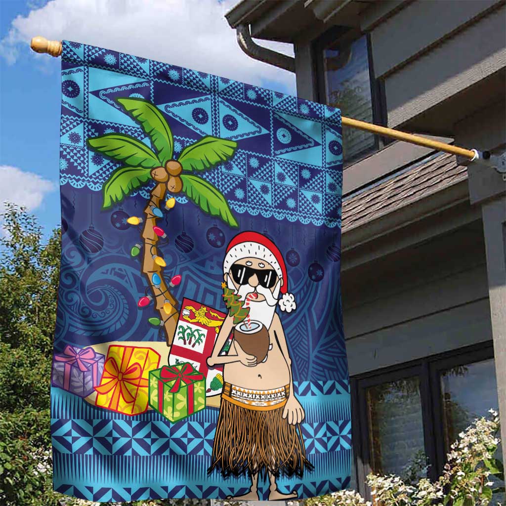The Funny Santa Wears Sulu Christmas Garden Flag Fijian Christmas Palm Tree With Masi Art Tattoo LT03 - Polynesian Pride