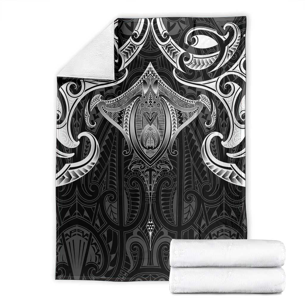 New Zealand Aotearoa Blanket Maori Manta Ray Moko Black - Polynesian Pride