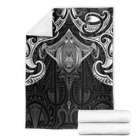 New Zealand Aotearoa Blanket Maori Manta Ray Moko Black - Polynesian Pride