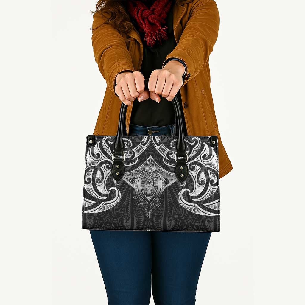 New Zealand Aotearoa Leather Bag Maori Manta Ray Moko Black - Polynesian Pride