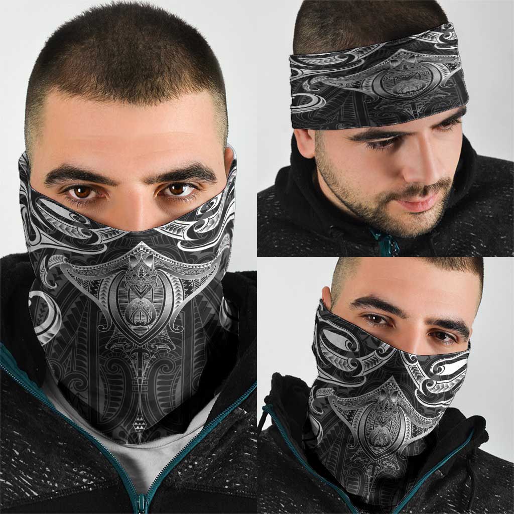 New Zealand Aotearoa Neck Gaiter Maori Manta Ray Moko Black LT05