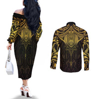 New Zealand Aotearoa Couples Matching Off The Shoulder Long Sleeve Dress and Long Sleeve Button Shirt Maori Manta Ray Moko Gold LT05 - Polynesian Pride