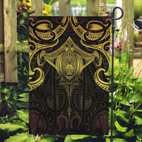 New Zealand Aotearoa Garden Flag Maori Manta Ray Moko Gold LT05 Garden Flag Gold - Polynesian Pride