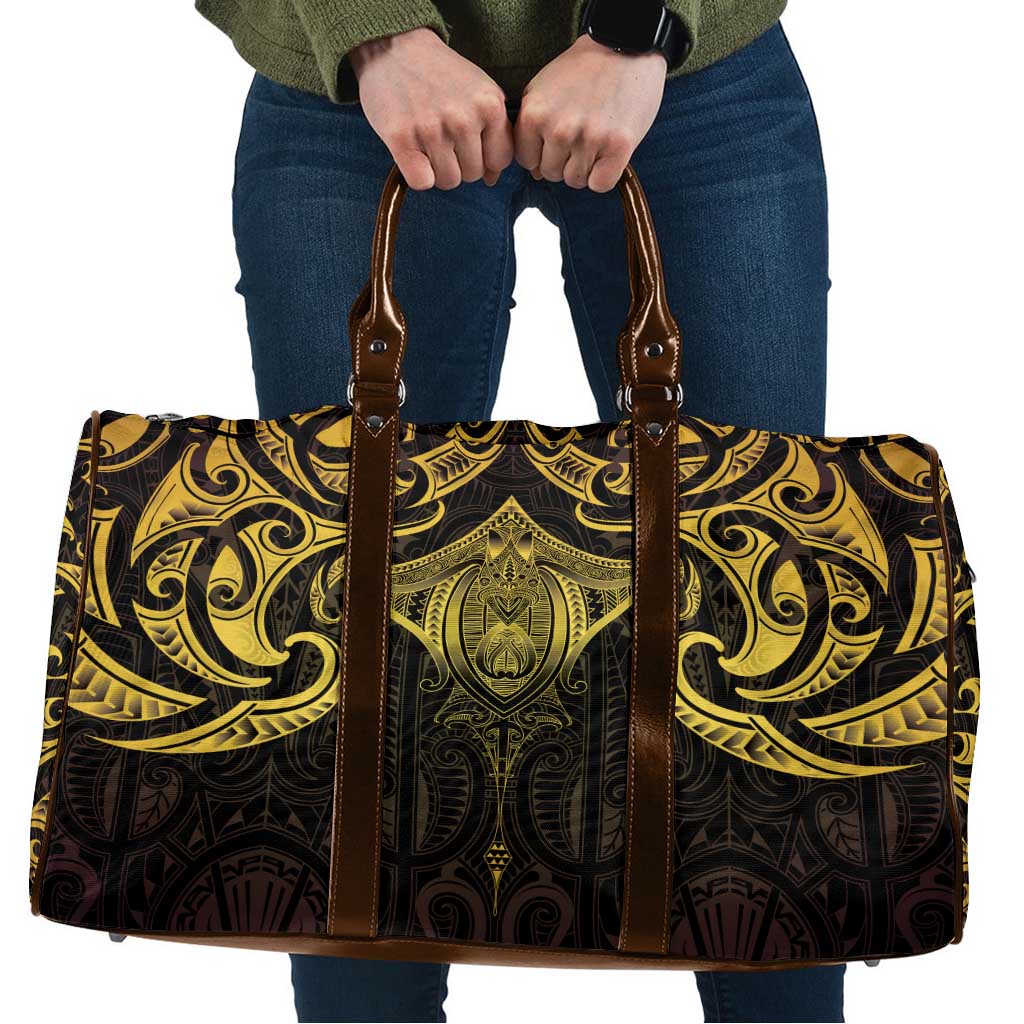 New Zealand Aotearoa Travel Bag Maori Manta Ray Moko Gold LT05 Gold - Polynesian Pride