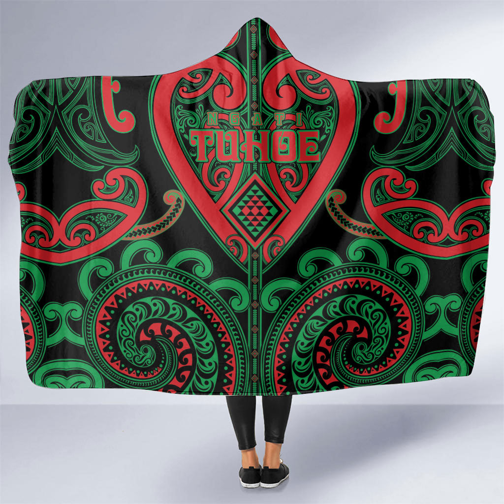 Aotearoa Ngai Tuhoe Hooded Blanket Maori Tribal Pattern LT05 One Size Black - Polynesian Pride
