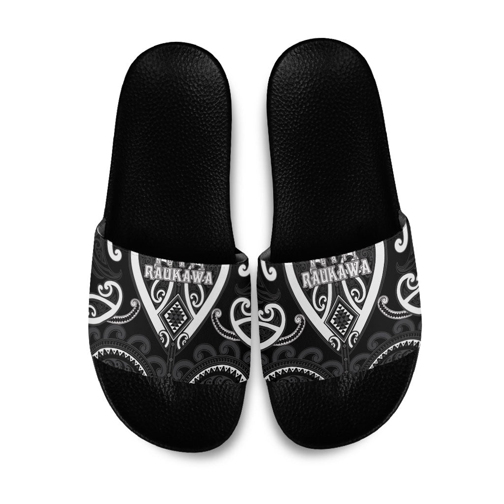 Aotearoa Ngati Raukawa Slide Sandals Maori Tribal Pattern LT05 Black - Polynesian Pride