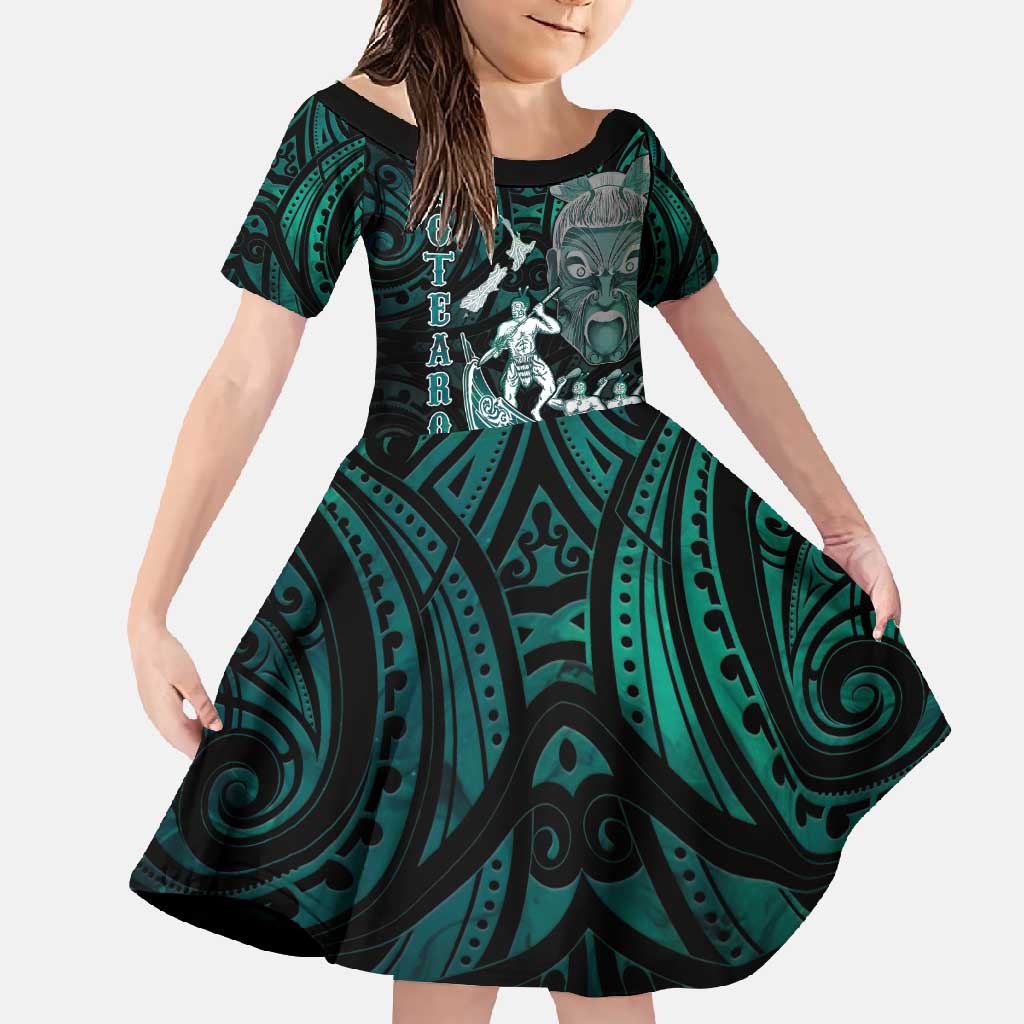 Personalised New Zealand Waka Racing Family Matching Long Sleeve Bodycon Dress and Hawaiian Shirt Maori Warriors LT05 Daughter's Dress Green - Polynesian Pride