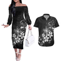 Hawaii Honu Couples Matching Off The Shoulder Long Sleeve Dress and Hawaiian Shirt Polynesian Curves Plumeria Grayscale LT05 Black - Polynesian Pride