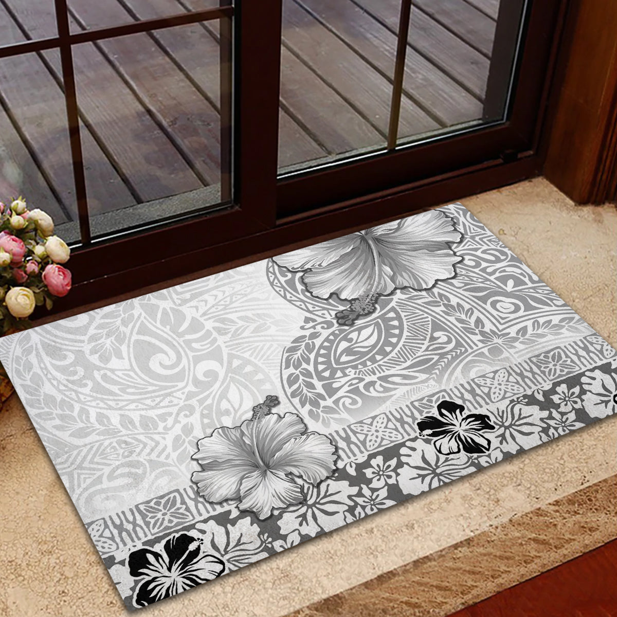 Hawaii Hibiscus With White Polynesian Pattern Rubber Doormat
